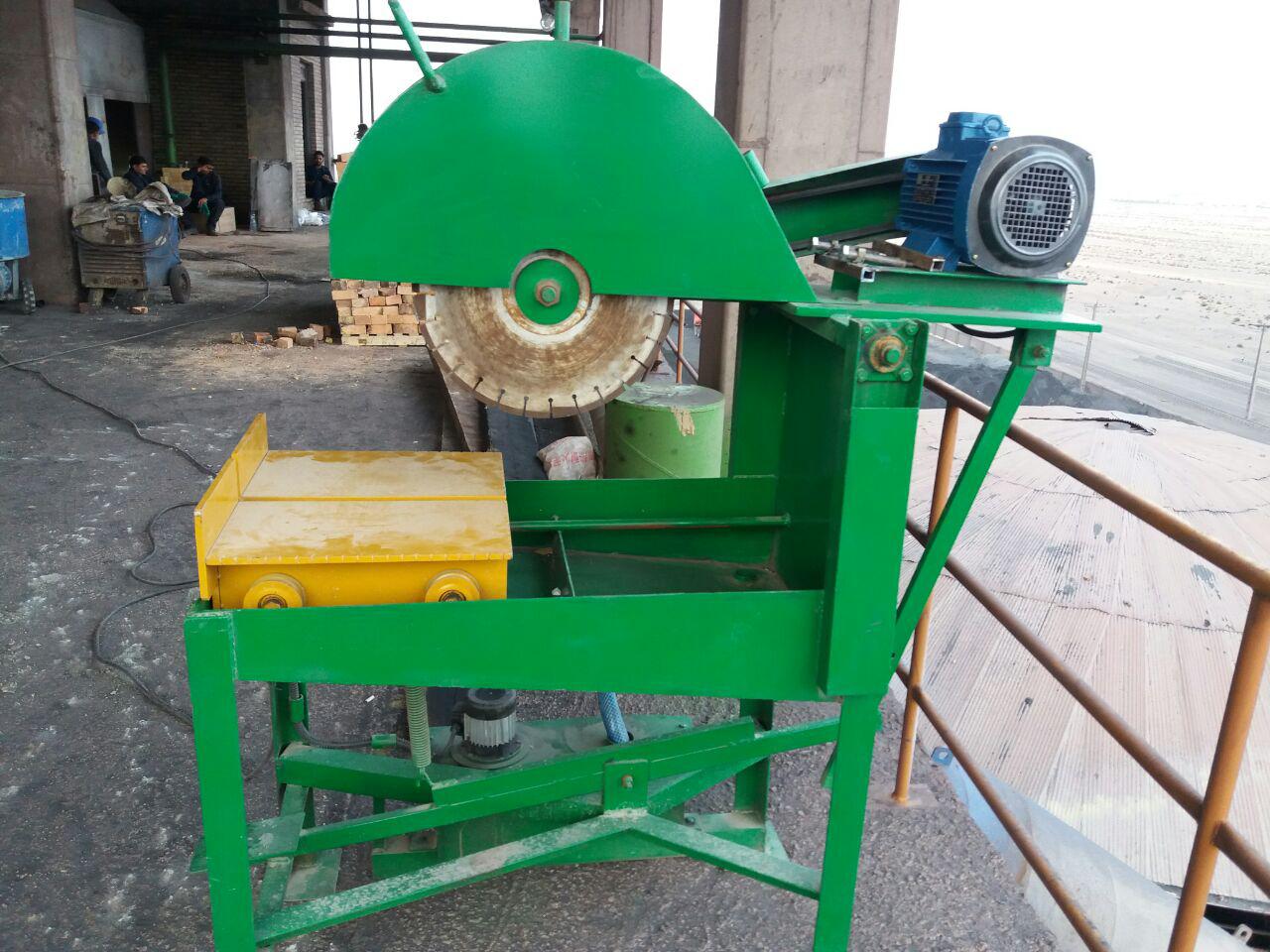 ساخت دستگاه آجر بر